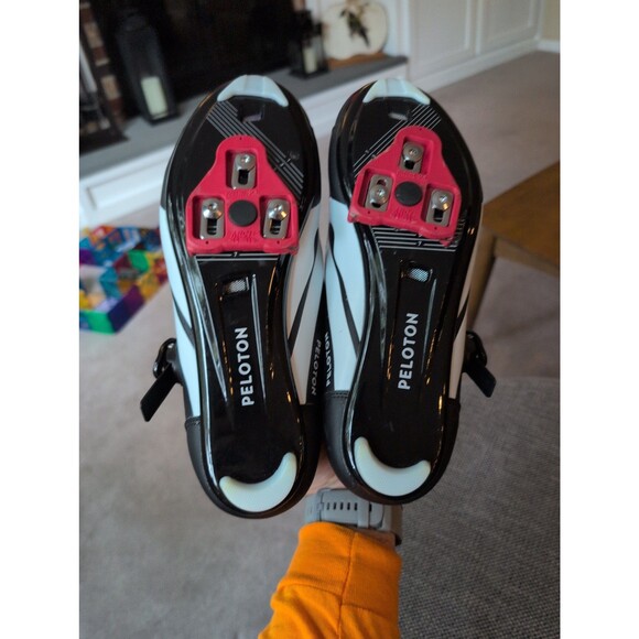 EUC Peloton cycling bike shoes with look delta cleats EU 43 US men's 10 - Picture 6 of 7